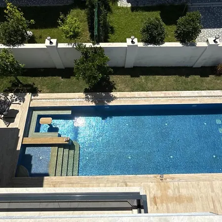 Villa Infinity